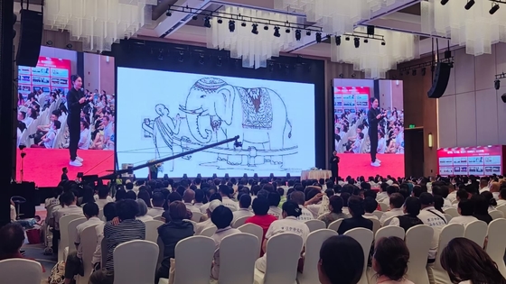 LED Display Module 140° Wide Viewing Angle LED Display / LED Video Wall Customizable