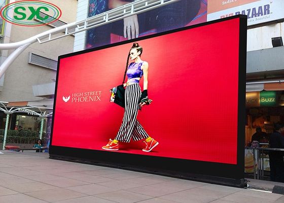 P10 Outdoor Full Color LED Display 10mm Pixel Pitch IP65 Waterproof