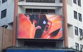 White Balance Brightness of ≥7500cd/m2 Fixed Led Display with Customized Cabinet Size and Aluminum Material