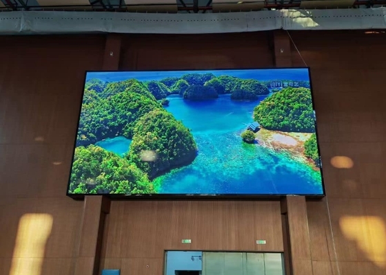 SMD 2121 Die-Cast Aluminum Screen Rental/Fixed Installation Indoor Video Advertising P2.5mm LED Screen Board 1/16 Scanning 3 Years Warranty