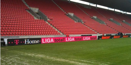 High Resolution Stadium Full Color LED Die-Cast Aluminum Screen , 7500cd/Sqm High Definition Video Display