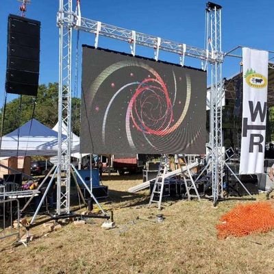 438Watt/m2 Avg Consumption Rental LED Display with 500*500mm Panel Size and Cabinet Dimension