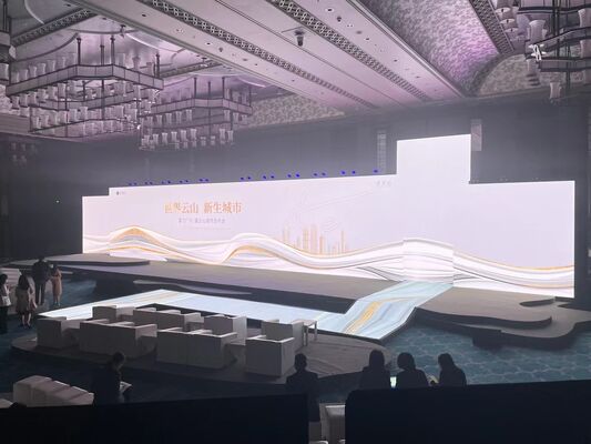 Indoor Full Color LED Display with 500x500mm cabinet size 3 in 1 SMD 2121 LED type and front rear ingress protection for indoor