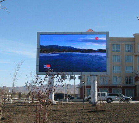 Outdoor  p5 Full Color LED Display Designed for Low Average Power Consumption of 300 Watts per Square Meter Reducing Operational Costs