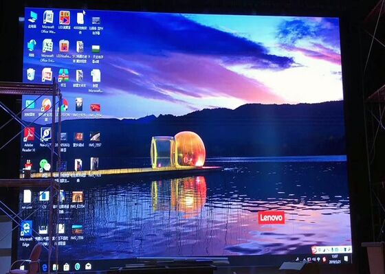 LED Lamp P3.91 LED Display Indoor / Outdoor Wall Mounted LED Screen 3840hz refresh rate