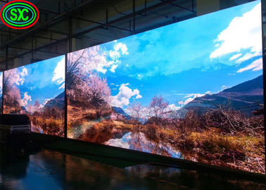 Full Colour LED Display Board Video Wall HD P2.5 160,000 Dots Physical Density