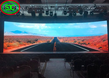 Indoor/Outdoor Advertising Curved LED Display Screen IP34 3.91mm Pixel Pitch