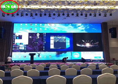 Wedding Stage LED Video Wall Mobile Advertising Rental Display PH3mm Pixel