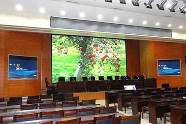 High Definition P5 Indoor Full Color LED Display Panel for Rental Video Wall Screen with 3840hz Refresh Rate and 640x640mm Resolution