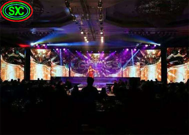 Die-Cast Aluminum Housing P6 Full Color Indoor Suspended LED Screen 2500nits Brightness 27777 dots/sqm Pixel Density