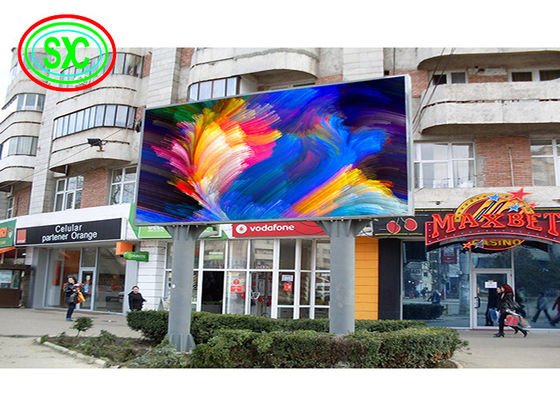 Column type P10 Led Outdoor Advertising Screens 1/4 Scan Module 3 Years Warranty