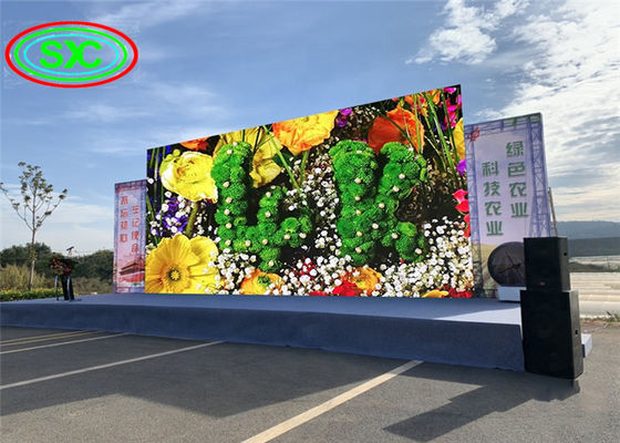 Remote distance Full color Outdoor P10 Advertising LED Screens Wall Mouted