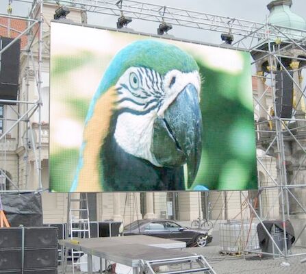 5500nits P3.91 Stage Rental LED Display 500x500 LED Cabinet 48W