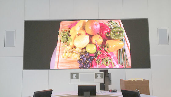 High Brightness Indoor Full Color P5 LED Display Board Video Wall Screen for Churches