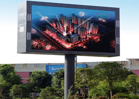 P10 Outdoor Full Color SMD LED Display 10mm Pixel 5000cd/M2 Brightness