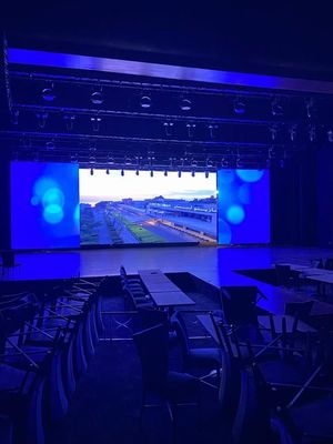 Meeting room P4 Rental indoor led screen die cast aluminum cabinet advertising led display for concert, Dj booth