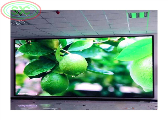 Full color indoor P 4 LED display pixel 64*32 dots mounted on the wall