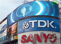 Curved Waterproof IP67 outdoor advertising led display for airport / gym / market