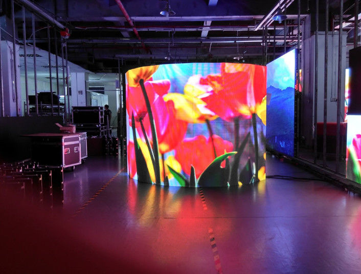 Indoor P4 RGB LED Display Pixel Density 62500 , SMD flexible led screen 3G WIFI indoor full color led display