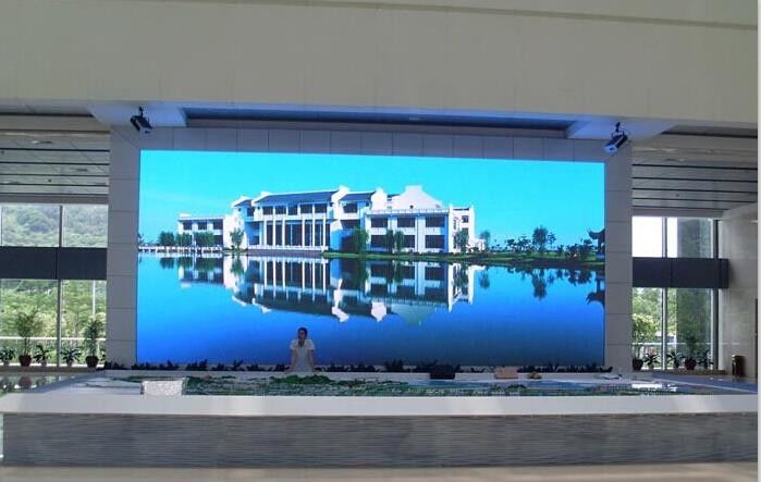 Full Color Indoor Video Wall Screen P4 High Definition 2x3m LED Video Wall Solutions
