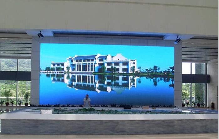Full Color Indoor Video Wall Screen P4 High Definition High Pixel 2x3m LED Video