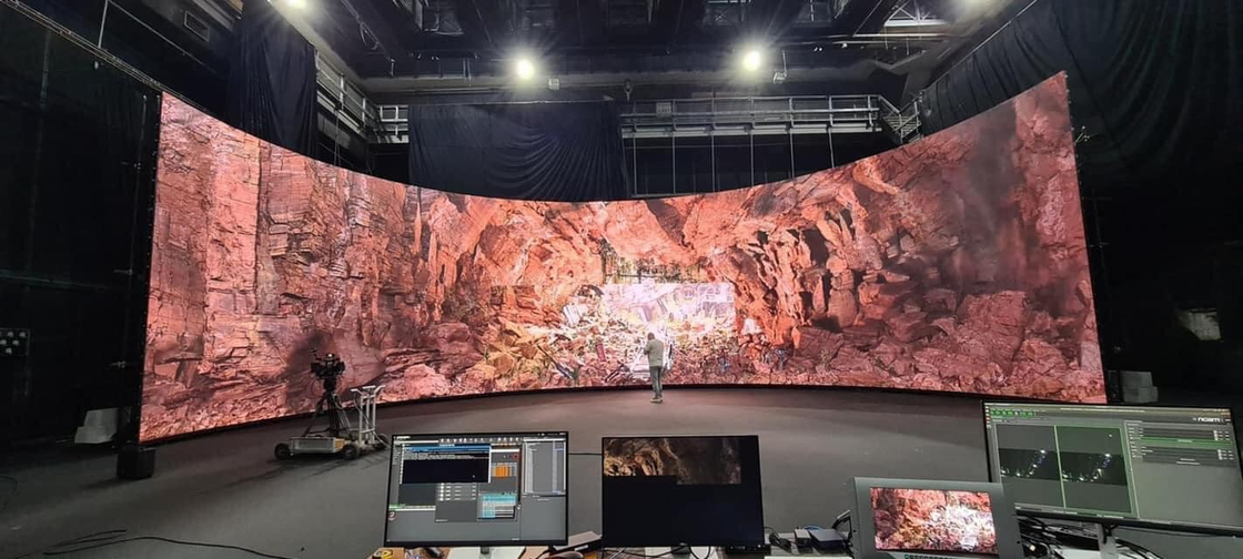 Backdrop Large Curved Church Stage LED P3 P4 Indoor Concerts indoor full color led display screen