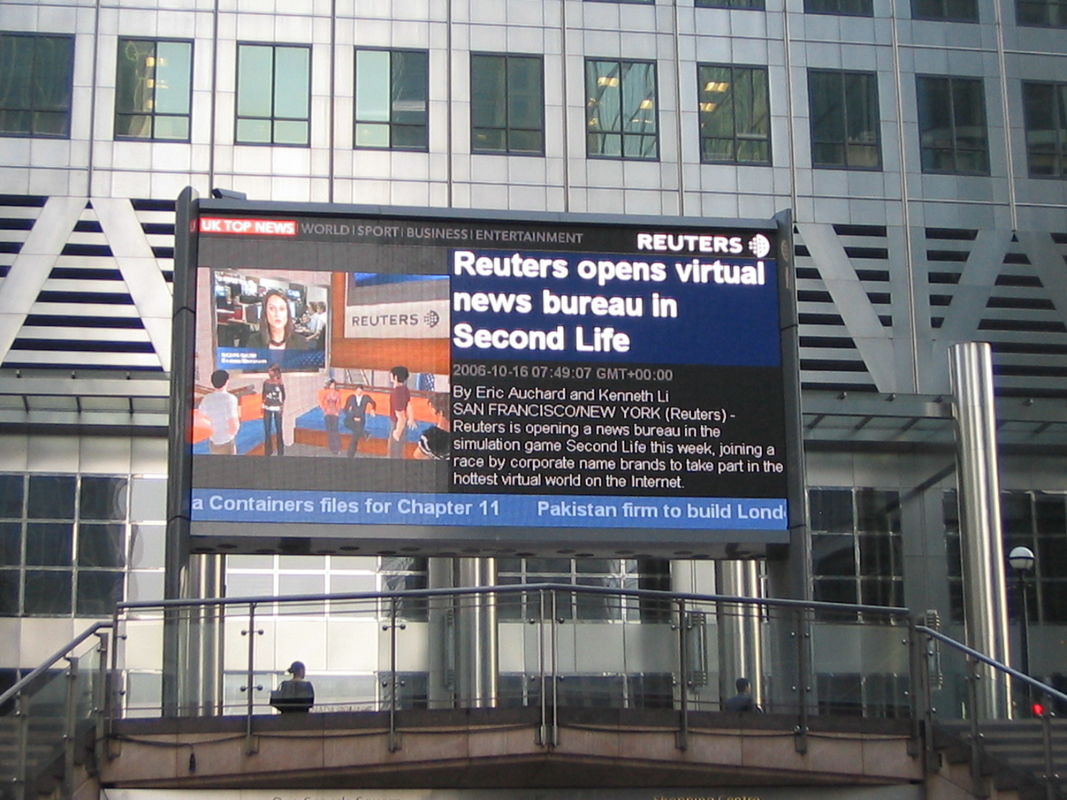 Die-Cast Aluminum Rental Screen SMD P5.95 Outdoor Full Color LED Display 1R1G1B Advertisement LED Billboard