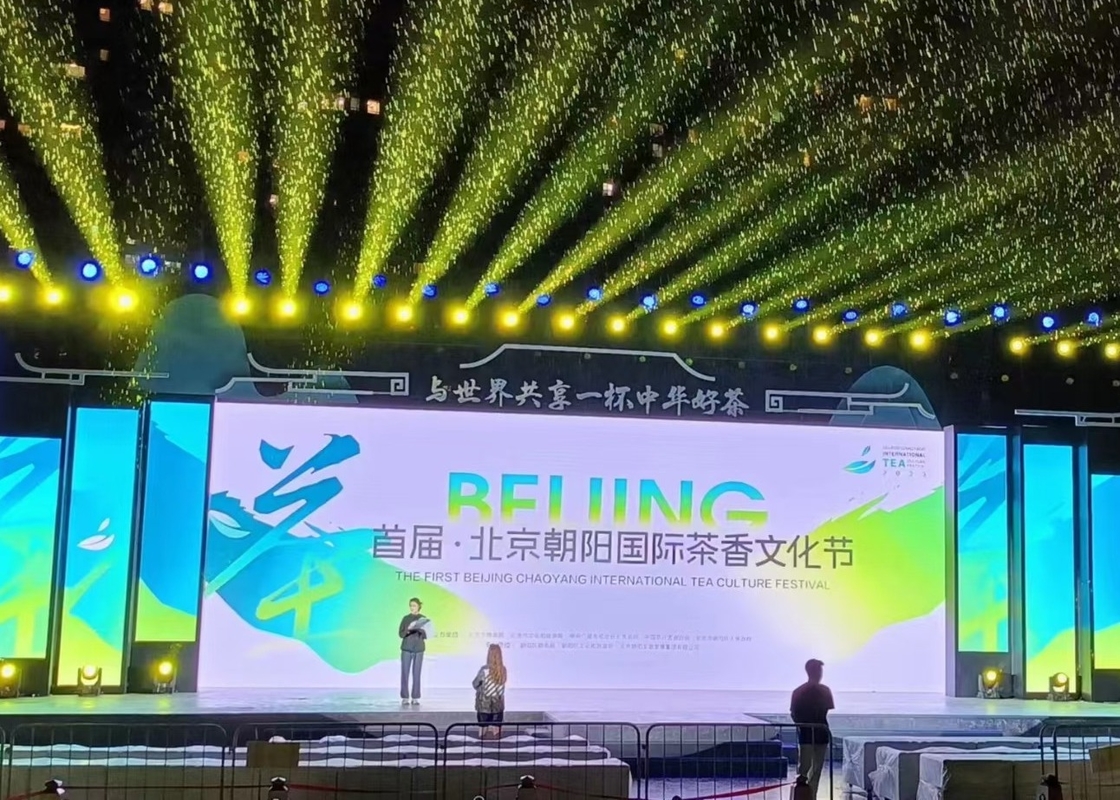P2.5 Video Image Full Color LED Die-Cast Aluminum 10000 Points/Square Meter Pixel Density