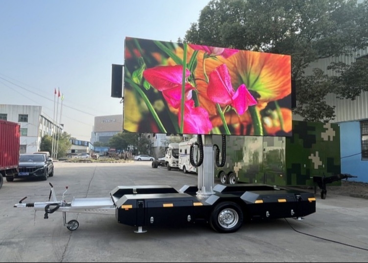 On-the-Move Advertising P3 Mobile Truck LED Display Screen with Truck-mounted Installation and High Refresh Frequency