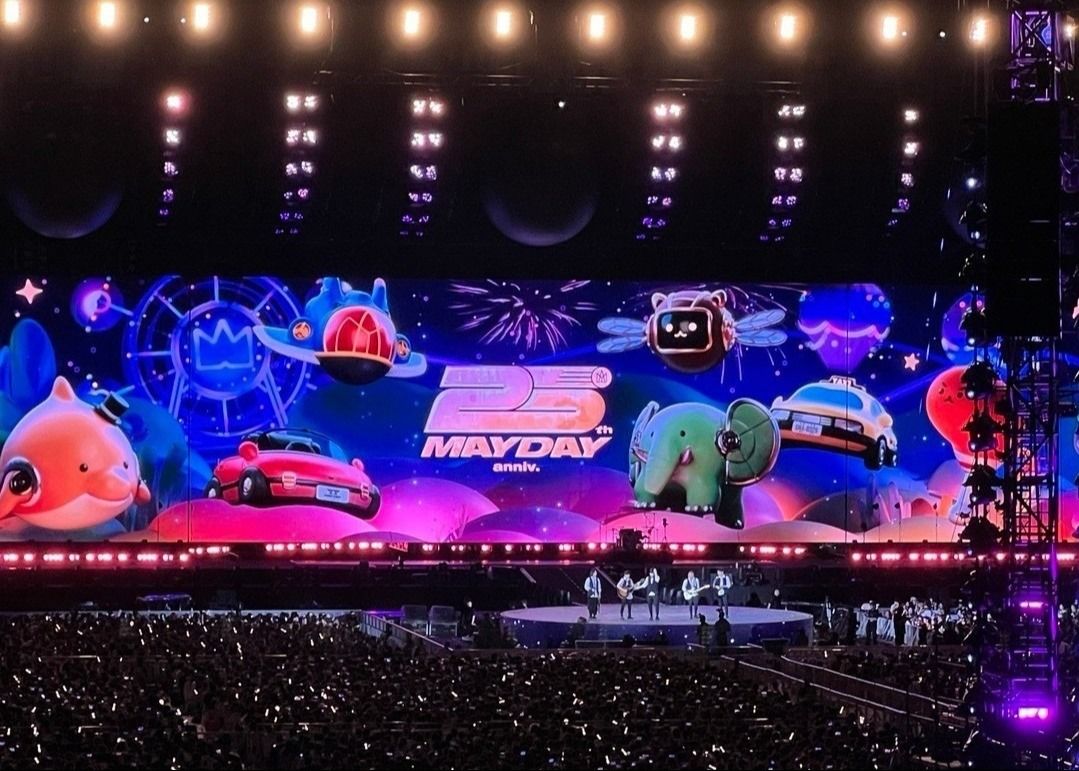 Factory Price Rental Box Full Color Large Stage LED Display Advertising LED Billboards stadium led display screen