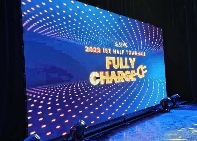 P1.66 SMD Rental Screen LED Screen Full Color Advertising LED Display Indoor High Brightness