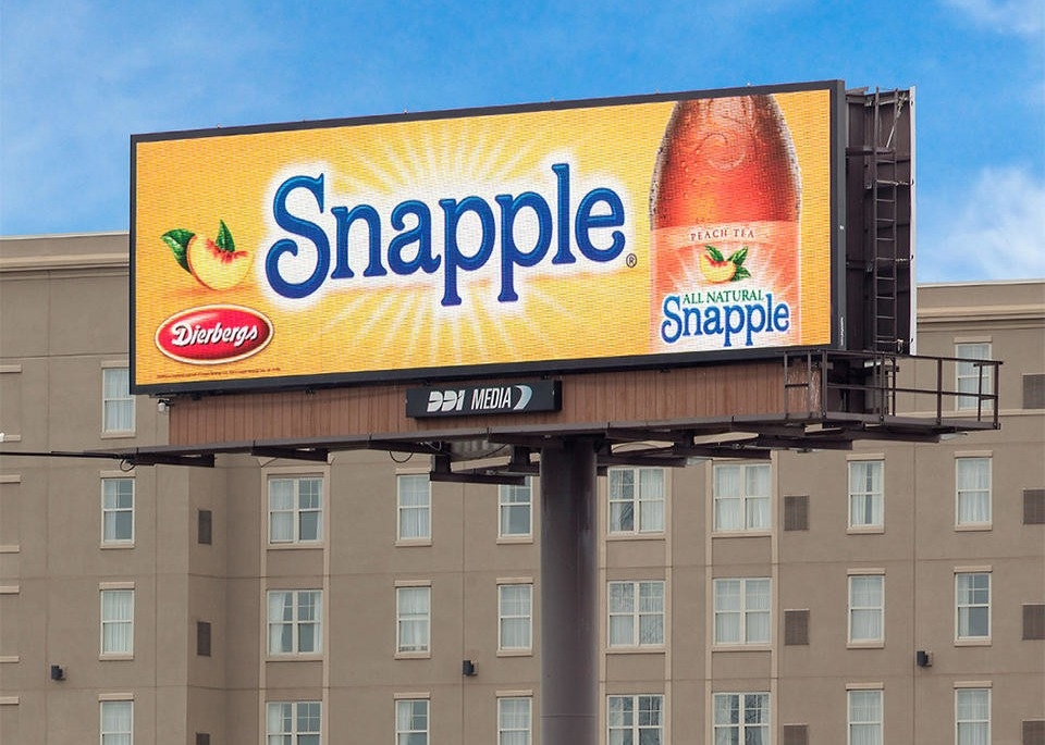 Waterproof Advertising LED Screens 120° / 60° View Angle High Pixel Density of 62500/m2 for Outdoor Advertising Solutions
