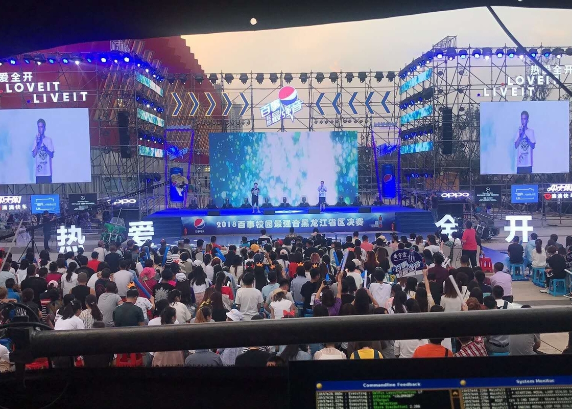 LED Stadium Screen Die-Cast Aluminum Screen Rental Screen Pitch 3.91mm, 500*1000mm Full Color Outdoor Video Wall