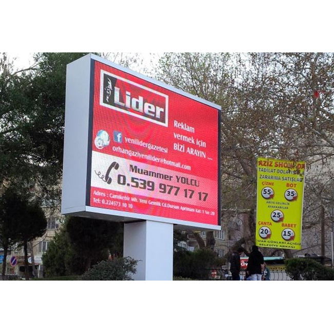 Waterproof Outdoor Full Color LED Display for Roadside Advertising High Brightness P8 SMD LED Module