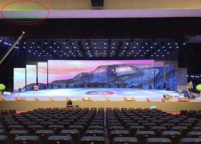 Indoor Full Color LED Display Equipped with 3 in 1 SMD 2121 LEDs and Humanized Operating Interface for Simple Operation