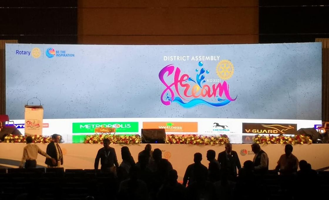 p2.5 p4High Brightness Video Wall LED Rental Screen, Waterproof, CE RoHS FCC Certified