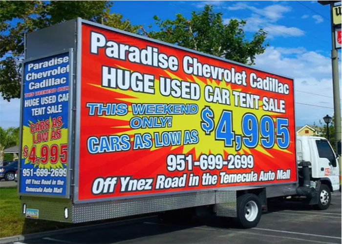 Waterproof Outdoor P5 Truck Mounted LED Display Full Color 7500 Nits