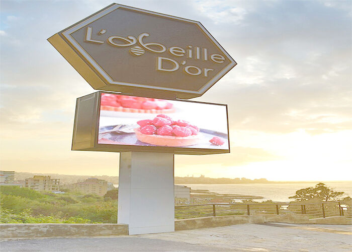 China Hd Outdoor Full Color P10 Led Display Screen Big Advertising Suitable For High Temperature