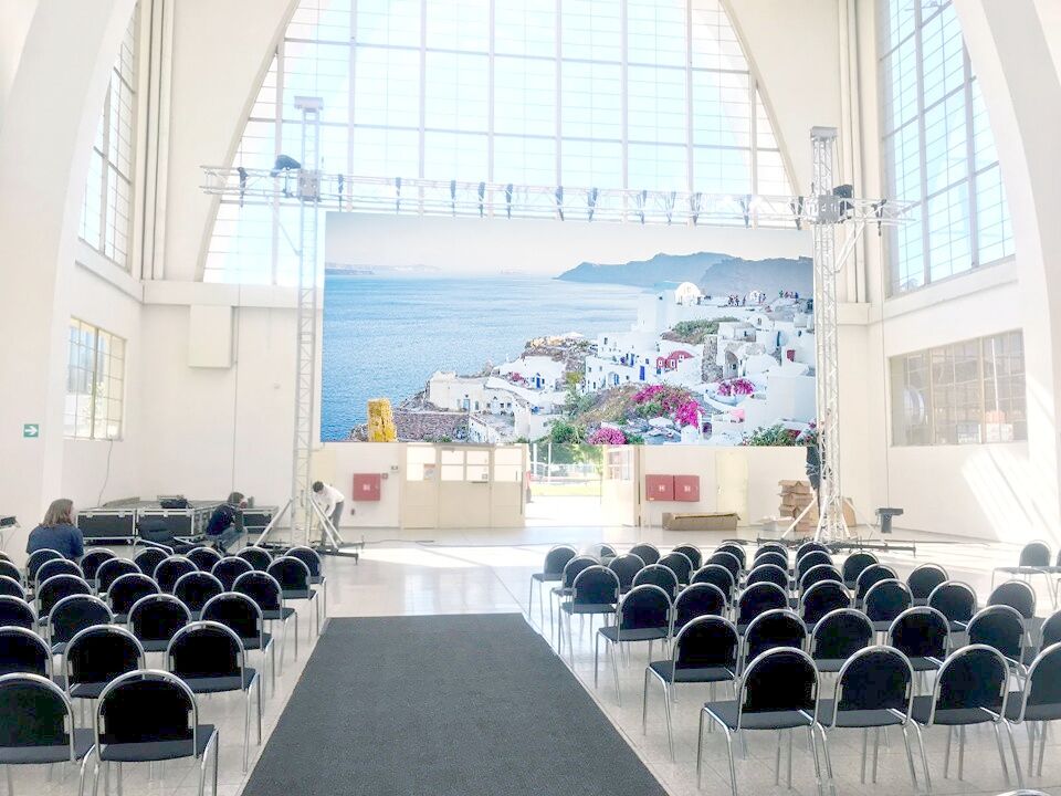 High Quality Full Color Led Video Wall Panel HD P2.6 Stage Rental Indoor Led Wall Screen