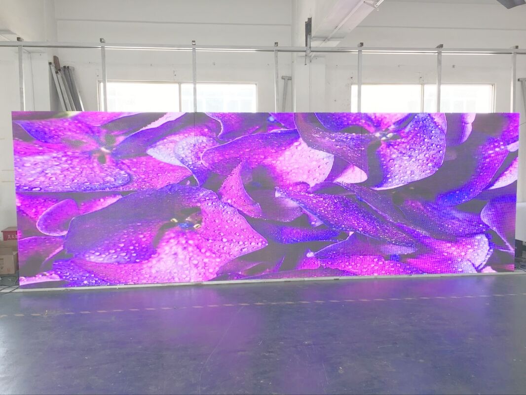 Stage LED Screens  rental P3.91 / P4.81  500 cabinet Color LED Display Panel High Refresh Rate 3840hz With Curvature