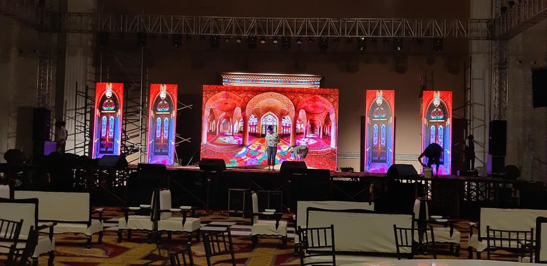 P2.5 Stage Rental Screen Indoor LED Video Wall Screen Advertising Display Module