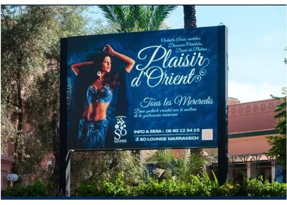 High Definition Outdoor P5 Advertising Street Pole Led Screen WIFI Remote Control