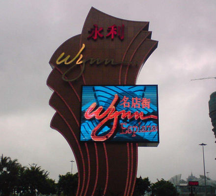 Good price 1R1G1B P2.5 LED Billboards , Waterproof LED Video Display Screen HD TV advertising online