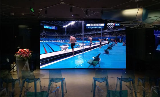 Good price P2.5Wide Viewing Angle HD LED Waterproof & Dustproof Billboard AC220V / 50H online