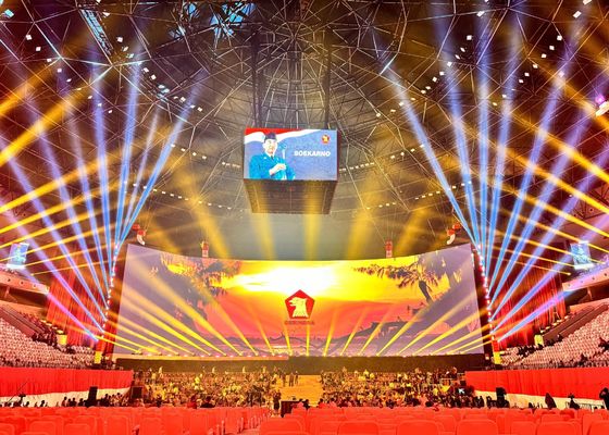 Indoor SMD Full Color HD P4.81 Stage Led Rental Screen For Concert Video Wall Panels