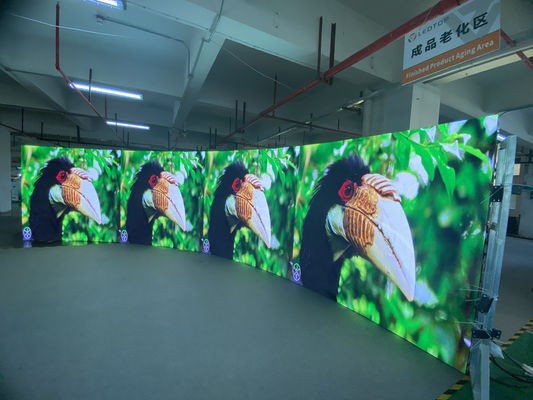 Easy-to-install P6 Fixed Led Display with 32*32 Module Resolution and 5000 Hours Mtbf