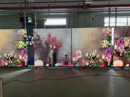 Good price Die Cast Aluminum SMD LED Screen P4 Indoor Video Advertising RGB Display Screen HD No Stuttering online