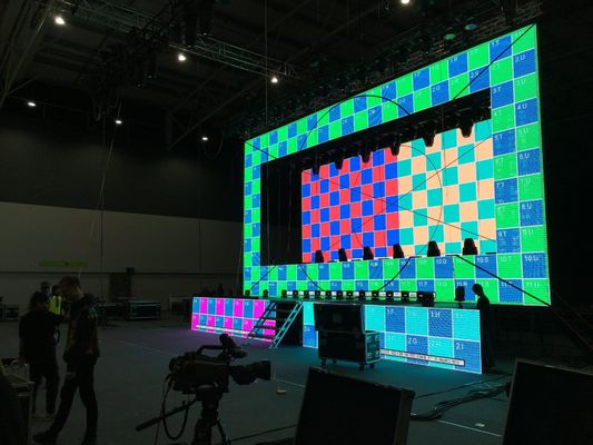 Good price Full Color HD 3D P2.5 P3 P4 P5 P6 P8 P10 Waterproof Outdoor Large Video Wall Digital Advertising LED Display Billboard Screen online