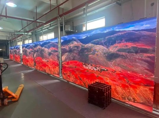 Good price Stadium Screen Die-Casting Aluminum High Brightness P16 640*640mm Outdoor Waterproof Full Color LED Display online