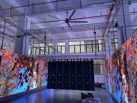 Indoor Full Color LED Display P4 HD Curved Video Wall 62500/m2 RGB 3 in 1 24 Months Customized Design and Competitive